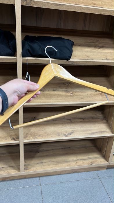 Продам мебель для магазина одежды