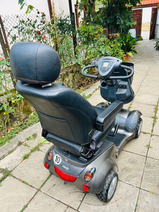 Електрически скутер Bechle