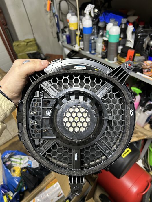 Subwoofer audi a3 8v