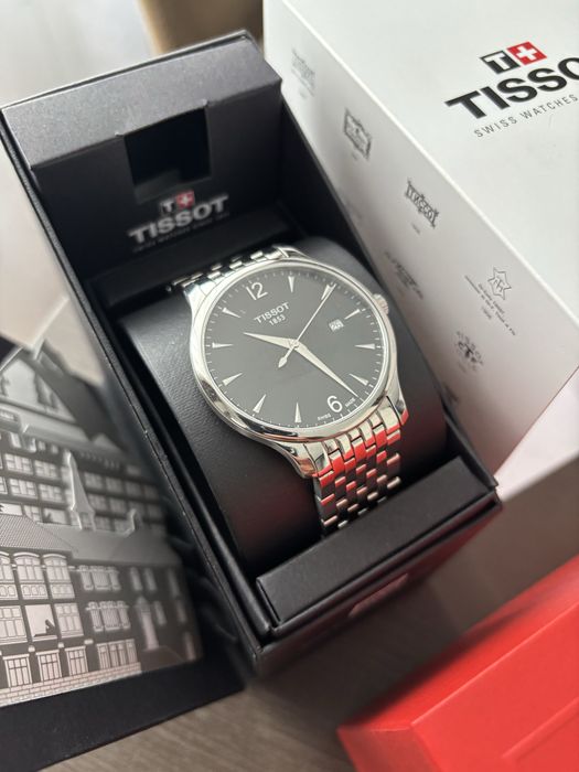 Продам часы Tissot
