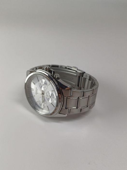 Оригинальные Casio часы Касио