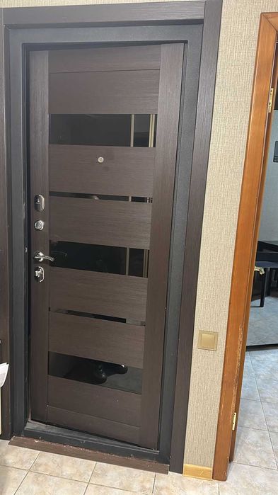 Продам 3 комнатная квартира