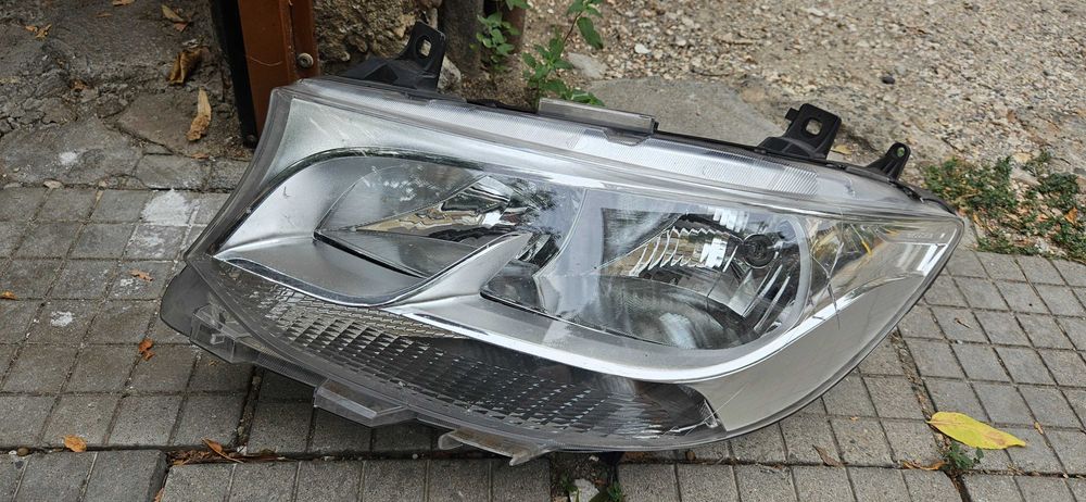 Оригинален фар за Мерцедес Спринтер след 2019 год.