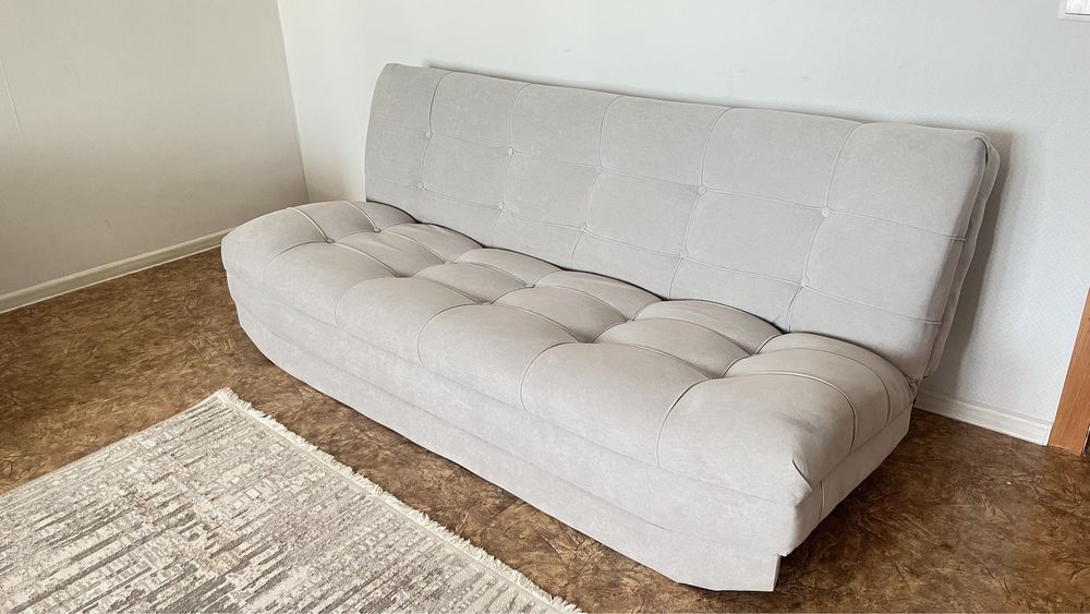 Продаю диван в отличным состоянии
