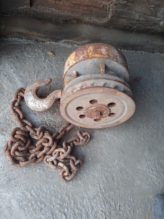 Лебёдка ручная ,цепная 5 тонн