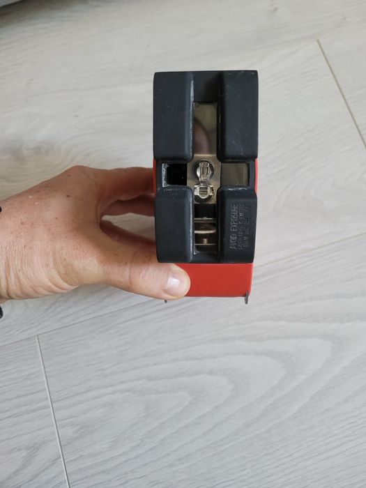 Vând laser Hilti PML 32-Rn