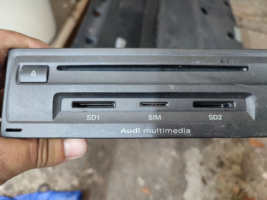 Unitate MMI 3G cu SIM Audi A6 C6 Facelift 4e0 035 654 A