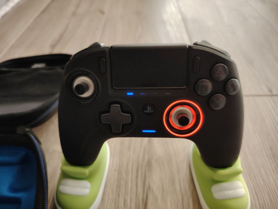 Controller nacon PS 4