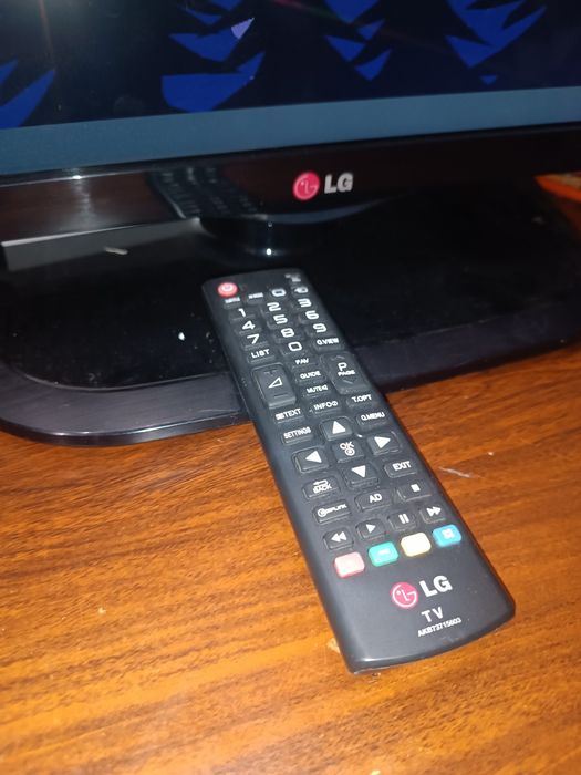 Продам телевизор LG