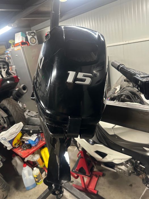 Извънбордов Двигател Suzuki DF15A