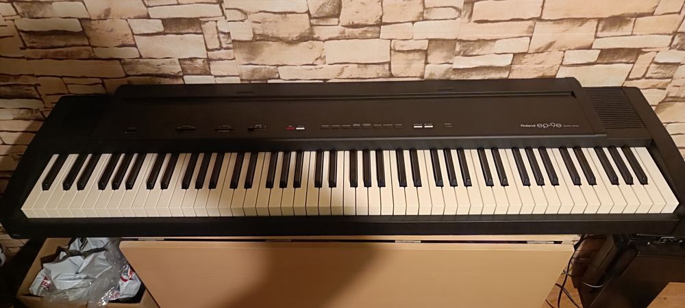 Vând, Pian digital Roland ep.9e!