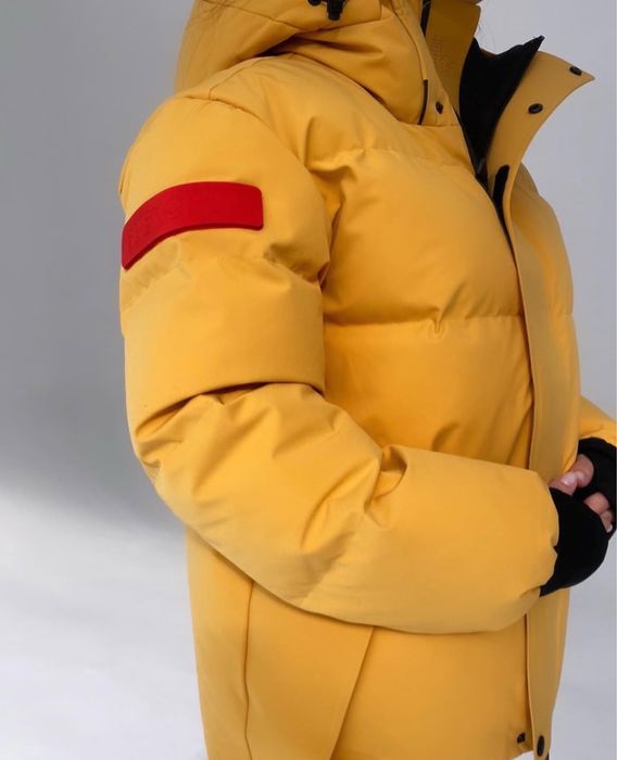 Зимний пуховик Moncler