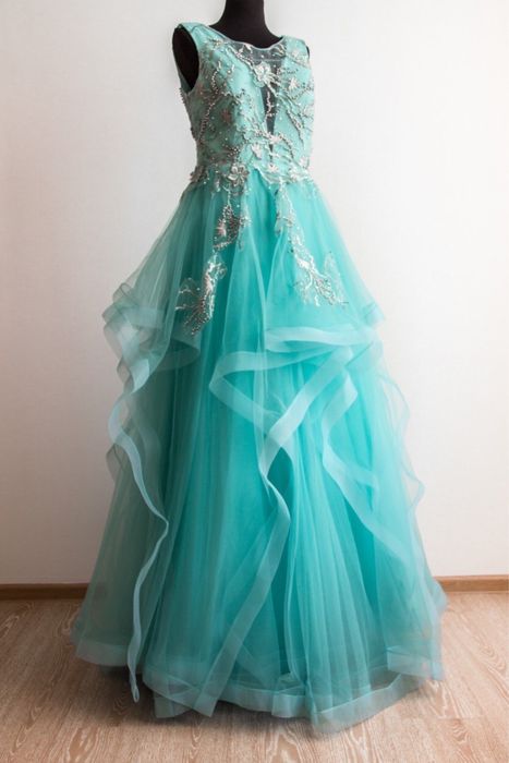 вечернее платье! Новое!