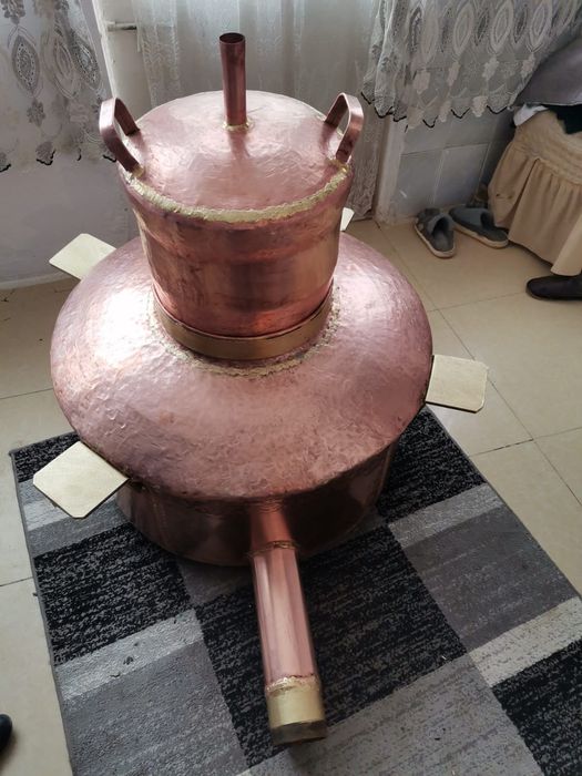 vând cazane de țuică din cupru alimentar