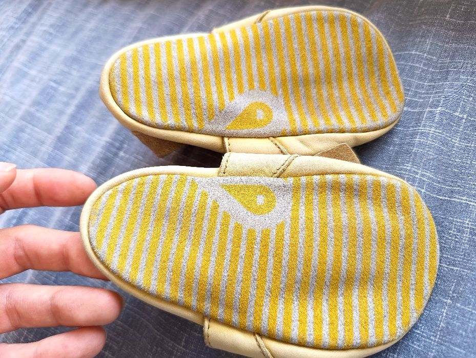 Barefoot пантофи, боти и ботуши