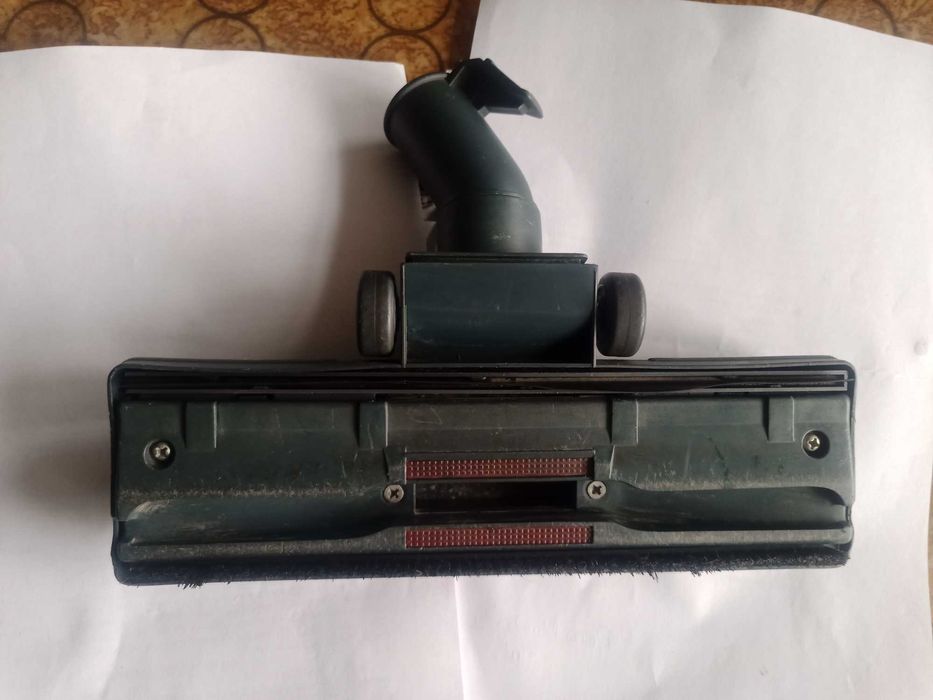 маркуч и накрайници за прахосмукачка-25лв.