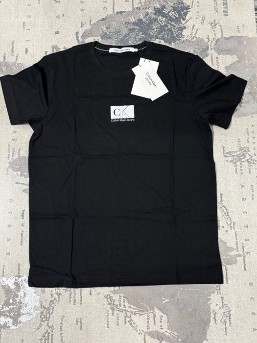 Tricouri Calvin Klein