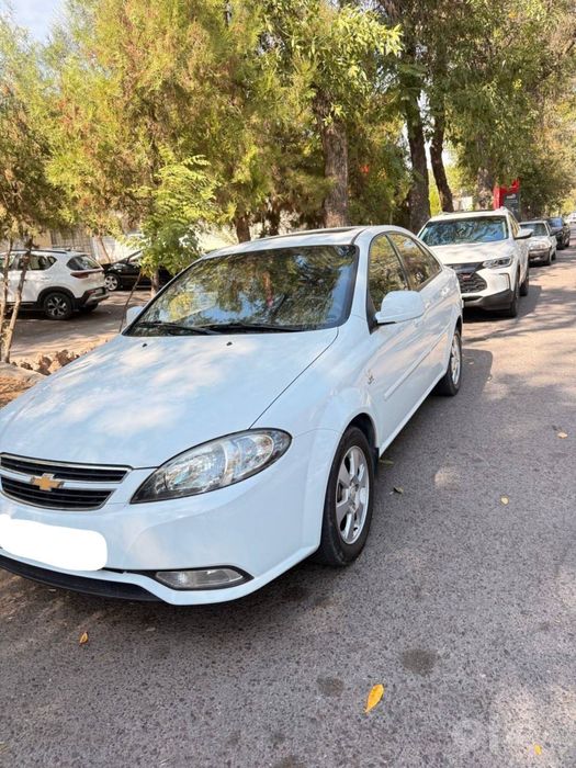 Gentra автомат 2018года, пробег 130.000 км