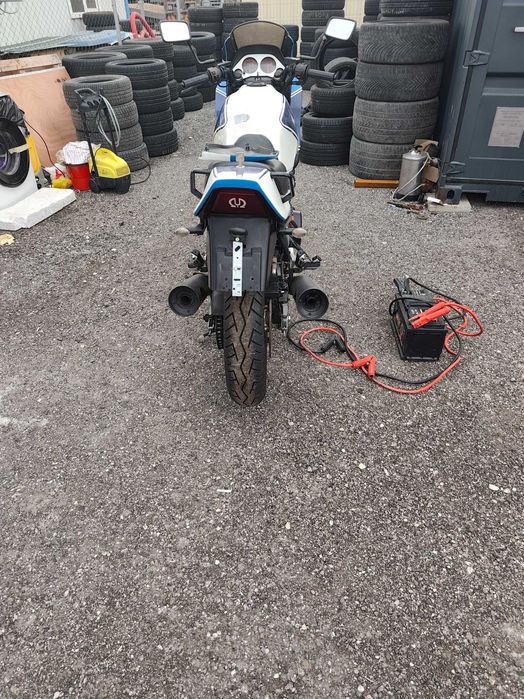 Мотоциклет Honda VF 750