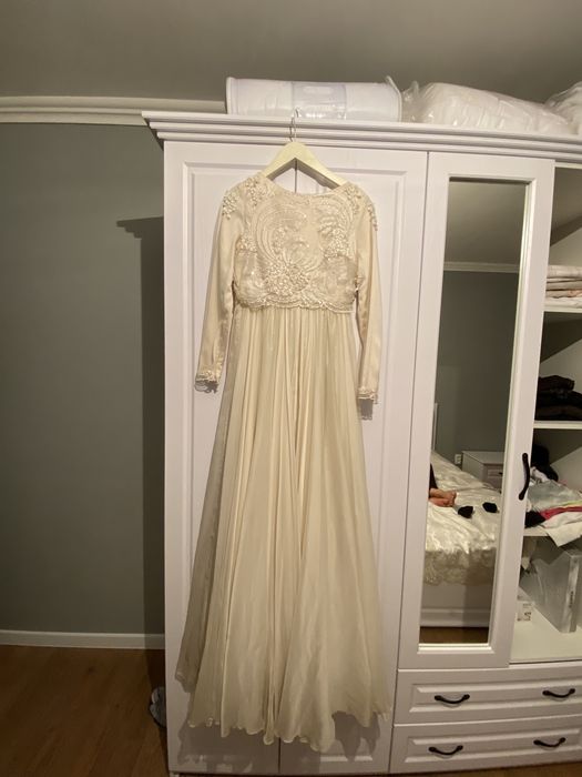 Платье вечернее