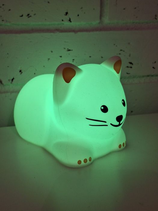 Ikea нощна лампа котка