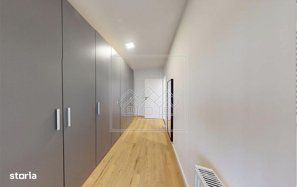 Ap decomandat, cu 3 camere, 2 bai - Zona Henri Coanda