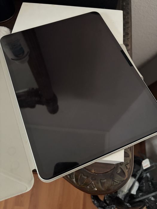 Ipad m4 pro 13 inches 256 gb