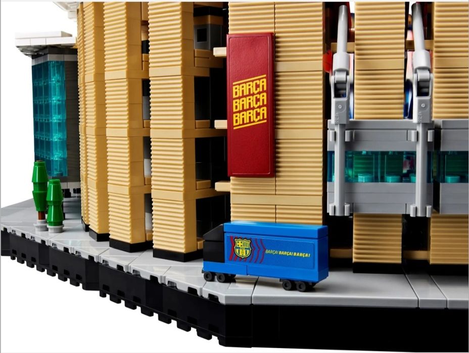 Лего/Lego Creator Expert - Camp Nou – FC Barcelona 10284, 5509 части