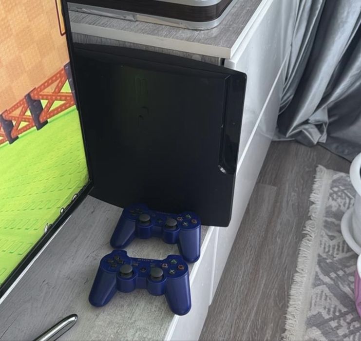 Продам PlayStation 3