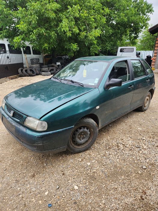 Сеат ибиза 1.1 на части/seat Ibiza 1.1 na chasti