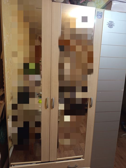 Шифоньер 4 дверные