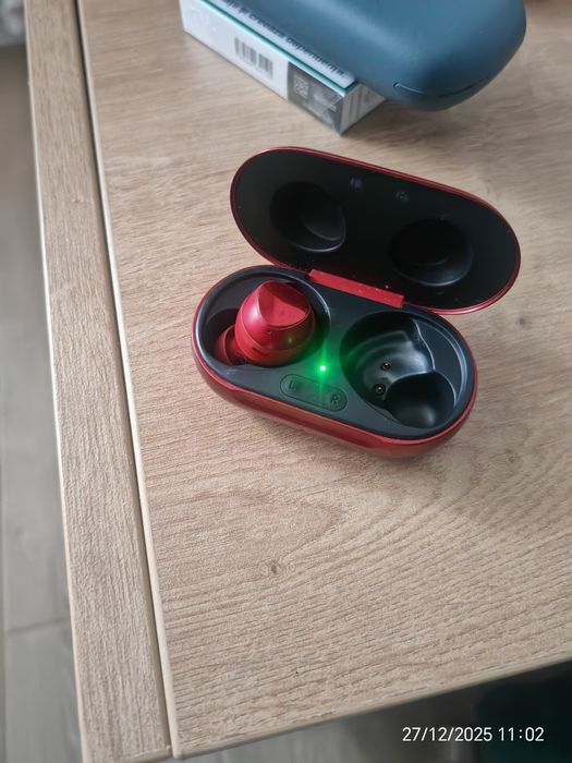 Vând Samsung Galaxy buds
