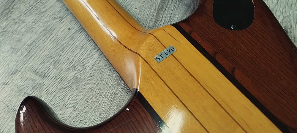 Електрическа китара