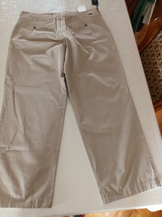 Pantalon Dokers noi de  barbati marimea 40/32