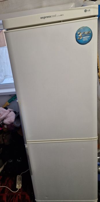 Продаётся холодильник