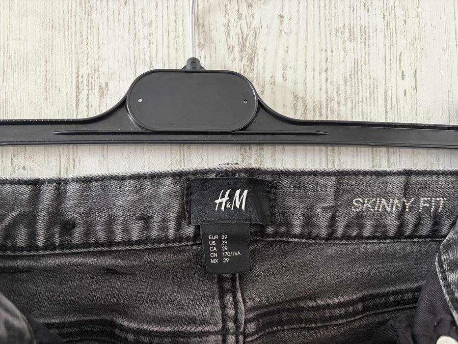 H&M мъжки дънки – сиви, слим модел