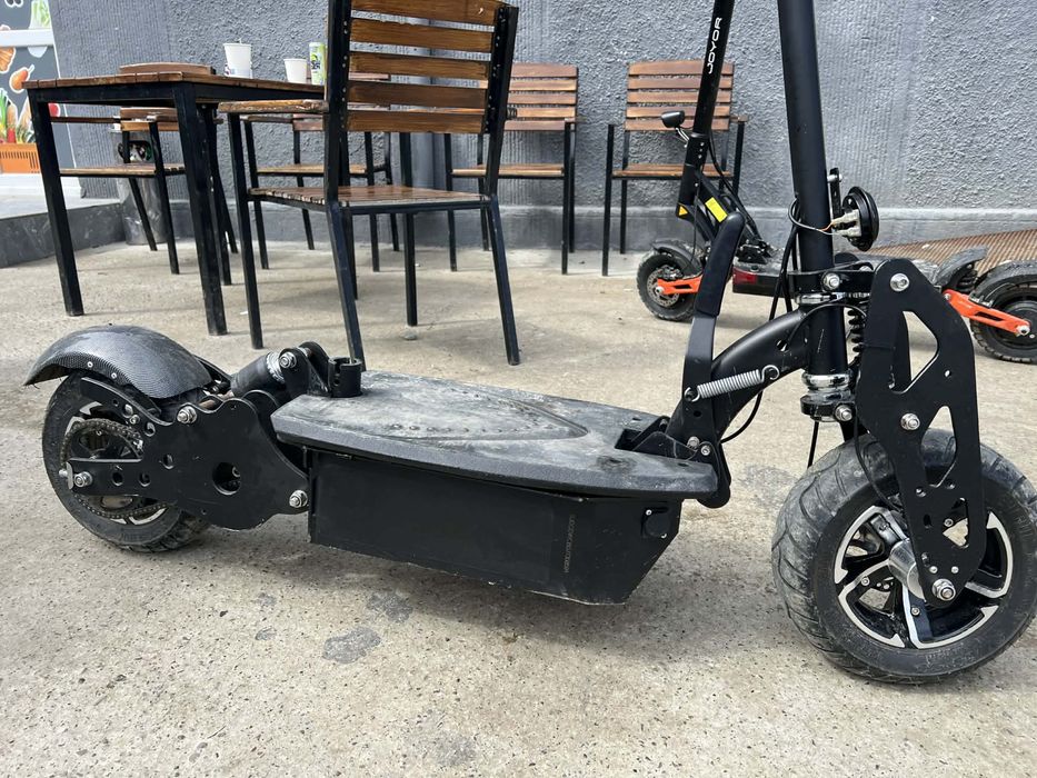 Trotinetă elctrica off-road 2000w