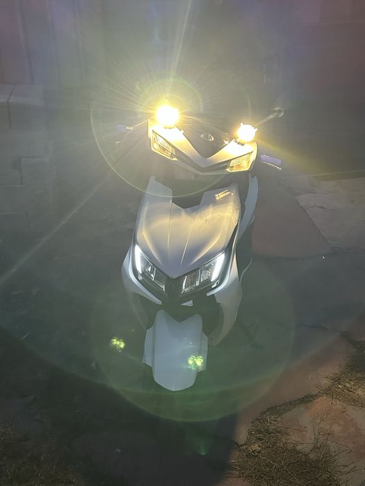 Мопед скутер м8