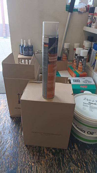 Spray curatare frane 750ml XXL inalt 100% Germania.Fara miros.Jet lung.Consumare 100%.Chemtools.12 buc/bax.Pret/buc+tva