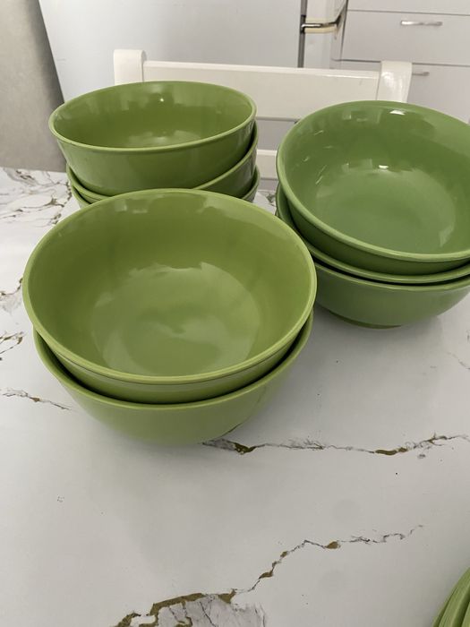 Керамические салатницы .