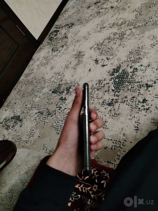 Iphone 11 pro holati zor