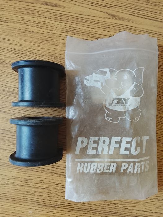 Продам втулку переднюю стабилизатор