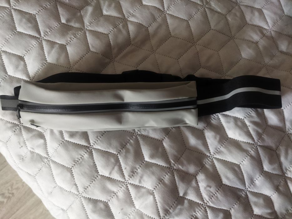 Чанта за бягане за кръст