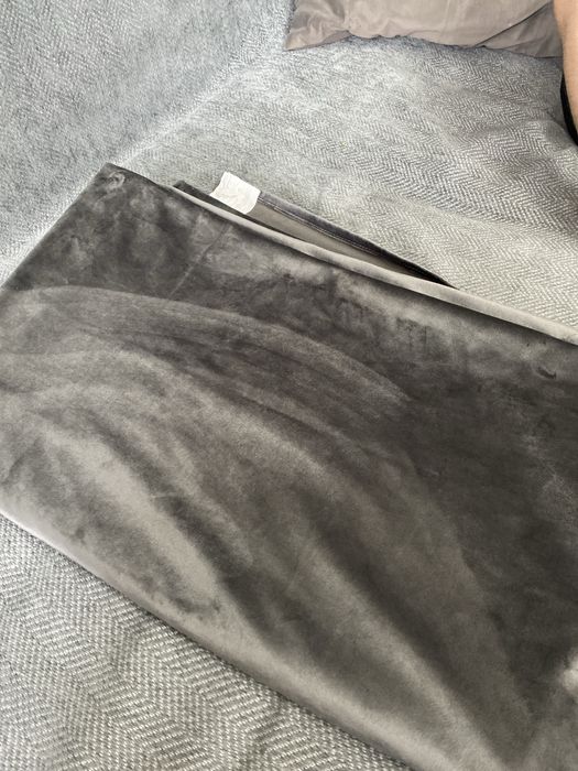 Продам шторы в новом состоянии.