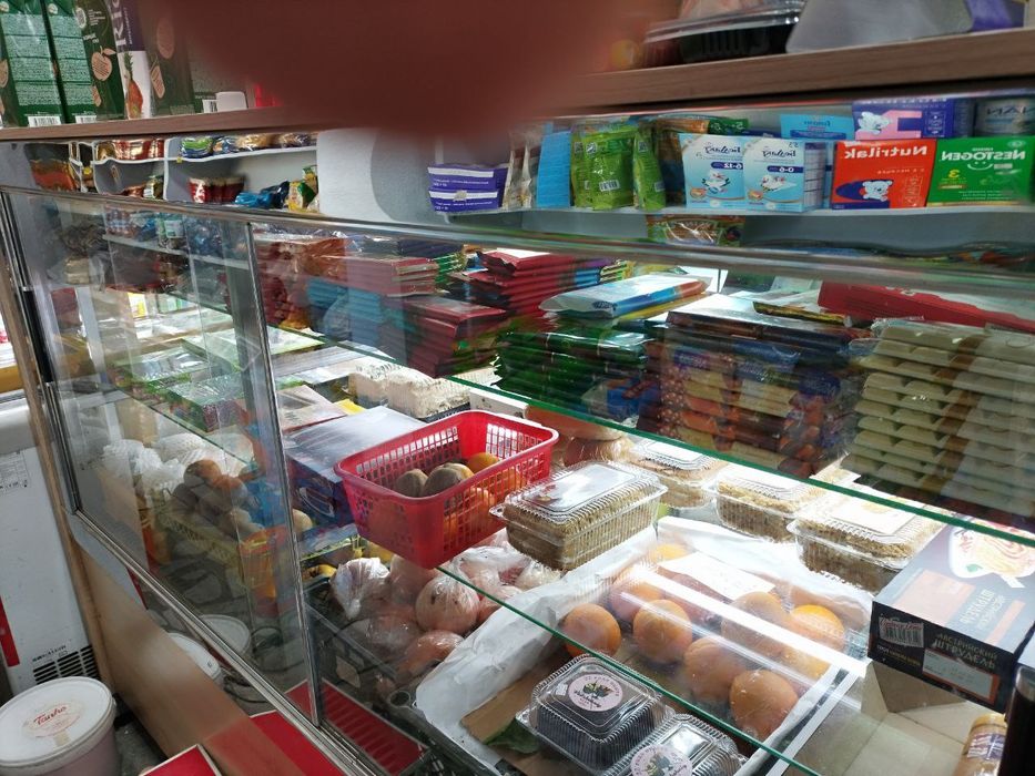 Холодинник сотилади