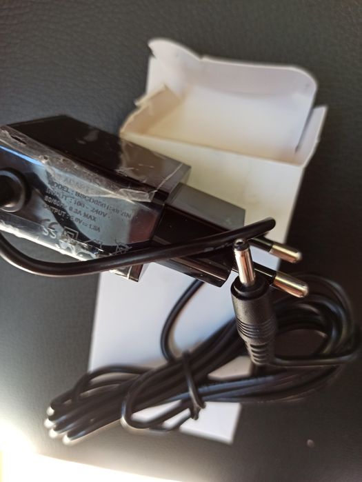 Продавам захранвания 12V