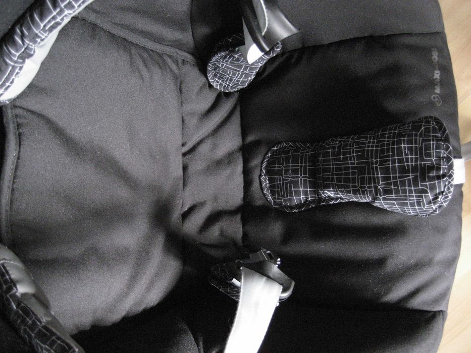 Стол за кола Maxi Cosi Tobi (9-18 кг)