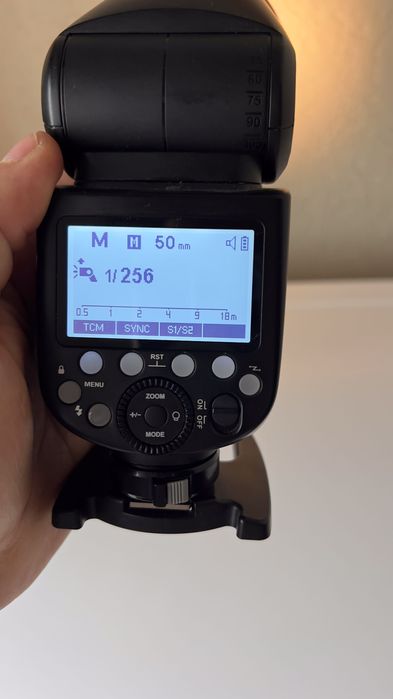 Blitz Godox V1C Canon Cu probleme