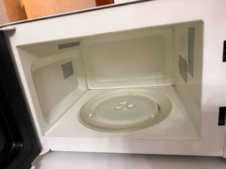 Микроволновка Panasonic 20л