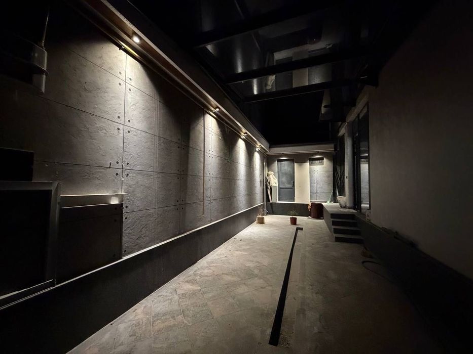 Продается здание! Ор.:Ул.Конституции. Рядом Метро Космонавтов